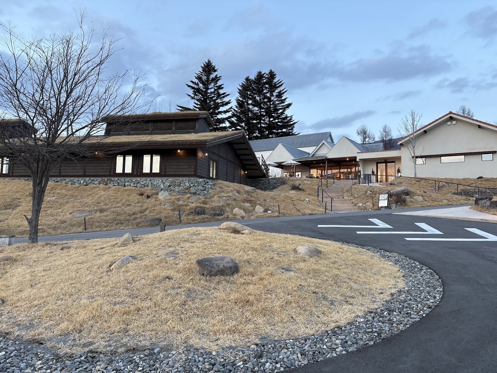 アトリエ・ド・フロマージュ　森のチーズテラス・冬 写真